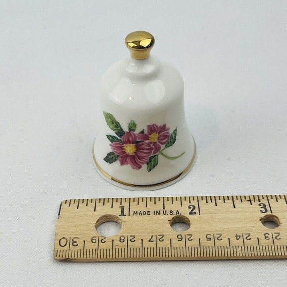 Danbury Mint New York Rose Official State Flower Bell Collection - Picture 5 of 5